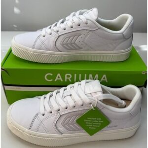 Cariuma Salvas White Grey Premium Leather Low Top Sneakers Womens 9.5 Mens 8 NEW